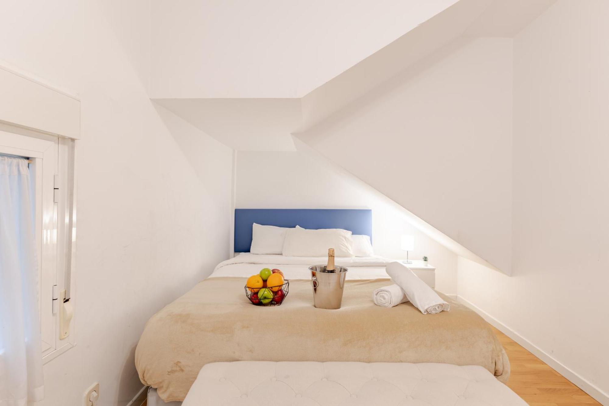 Mad Coco Aparts & Suites Centro Sol Madrid Ngoại thất bức ảnh